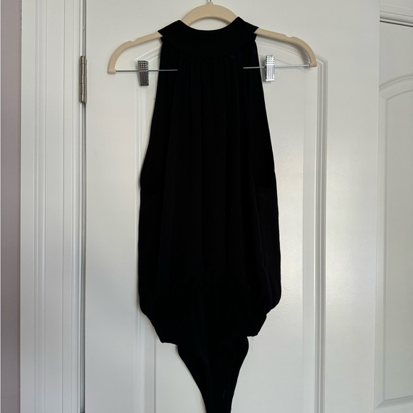 Alice + Olivia gathered halter neck bodysuit - Picture 4 of 4